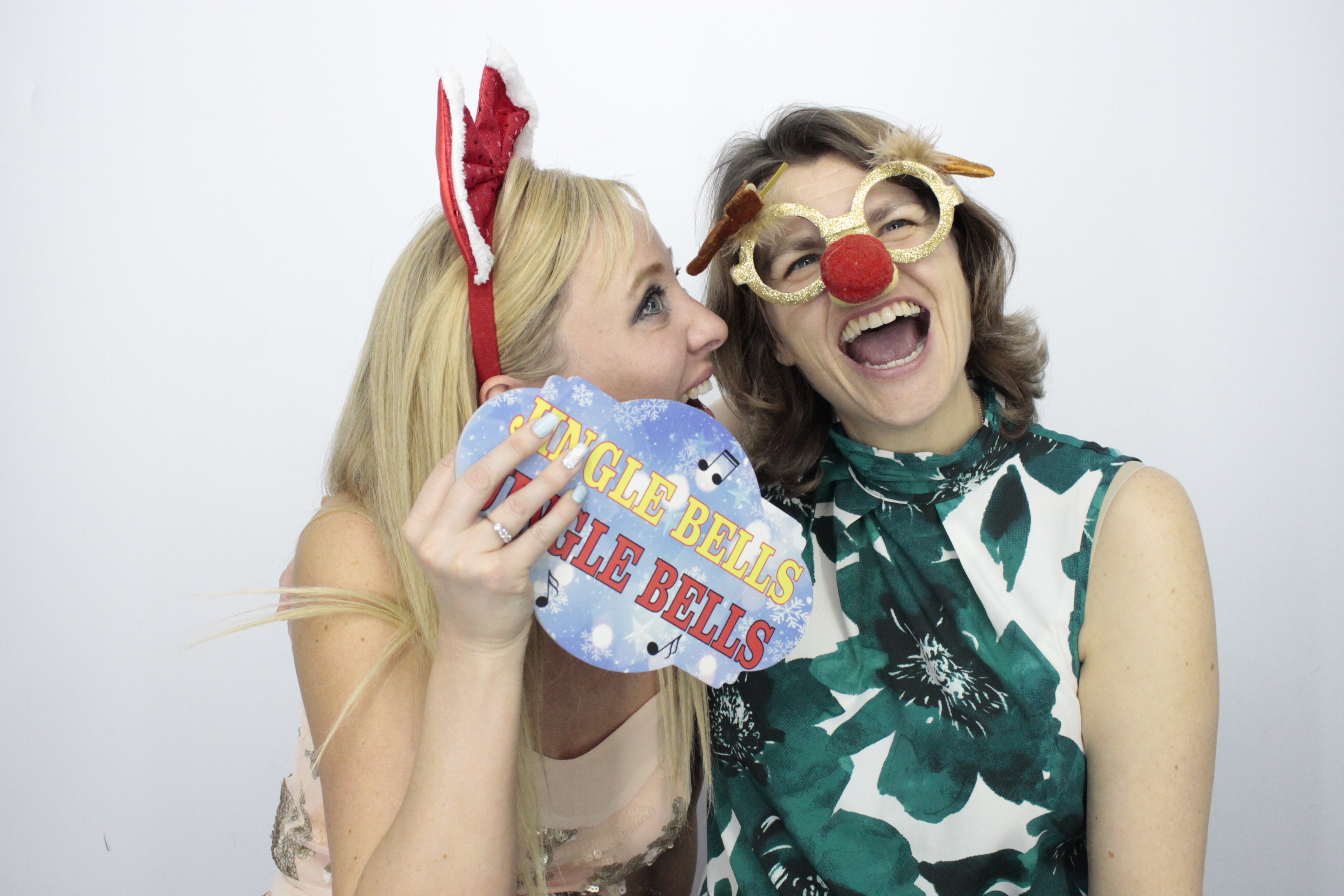 Siemens Christmas Party | View more photos from the event at gallery.myphotoboothexperience.co.uk/u/MyPhotoBoothExperienceLtd/Siemens-Christmas-Party-0